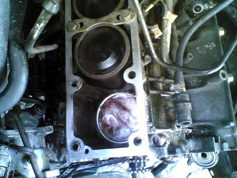 http://www.renault25.com/data/dossier/photo/restauration/machouse/038.jpg